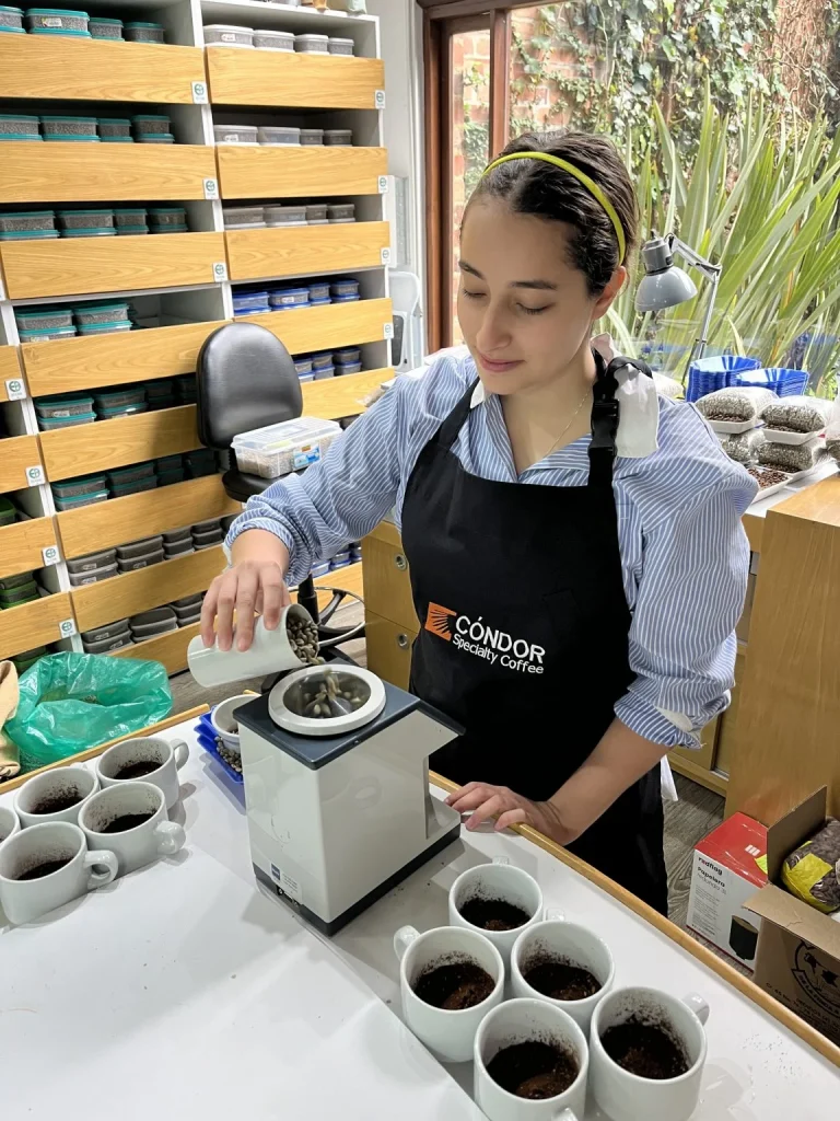 pm450 in use coffee 1152x1536